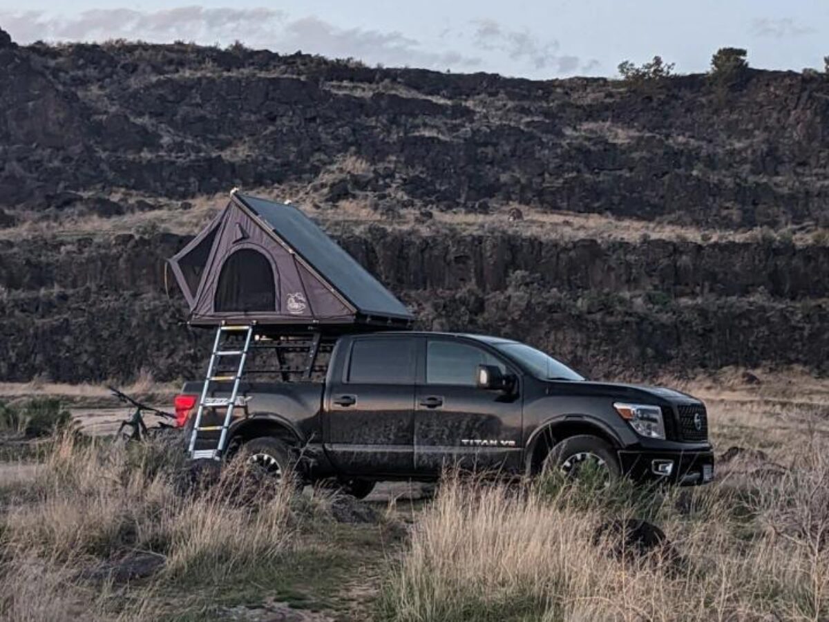 What's the Difference Between Overlanding and Off-Roading?
