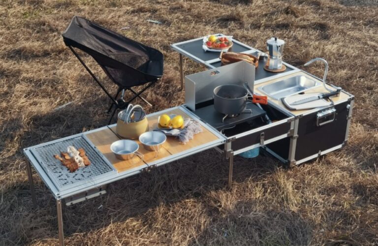 Deluxe Mobile Kitchen Station