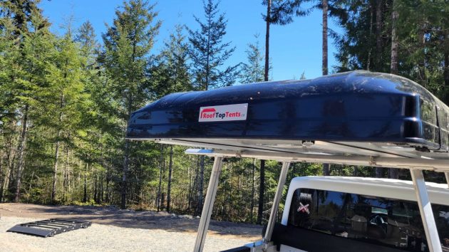 Roof top tents awning of a truck