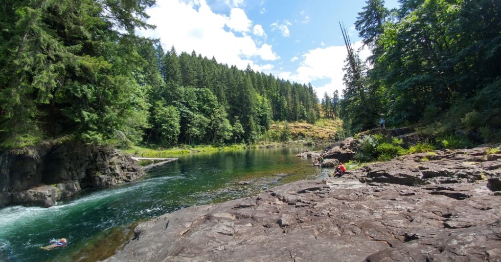 elk-falls-swimming-2