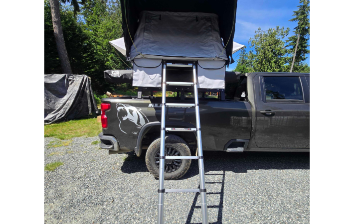 Outland Compact Hard Shell Rooftop Tent 2–3 Person