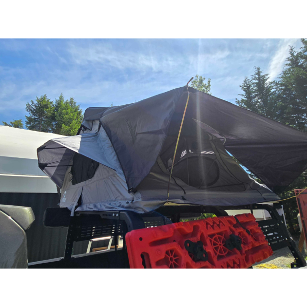 Basecamp 160 Rooftop Tent 3–4 Persons