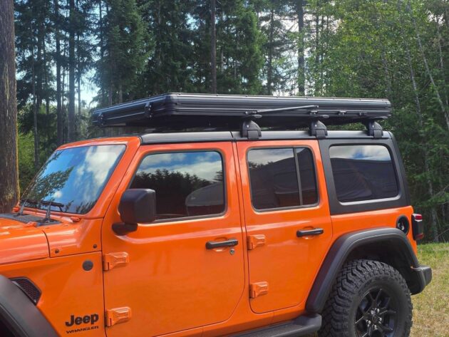 Ridgeline Compact Hardshell Roof Top Tent