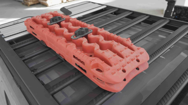 traction board brackets