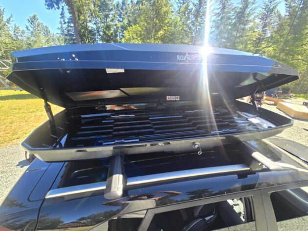 AeroVault Auto Roof Cargo Box
