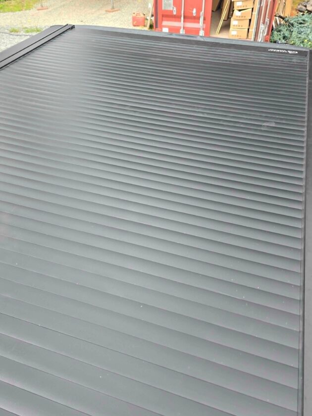 tonneau cover