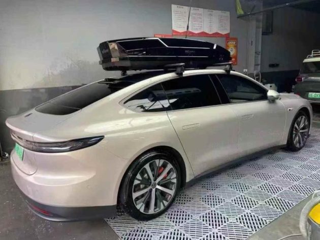 roof cargo carrier Canada